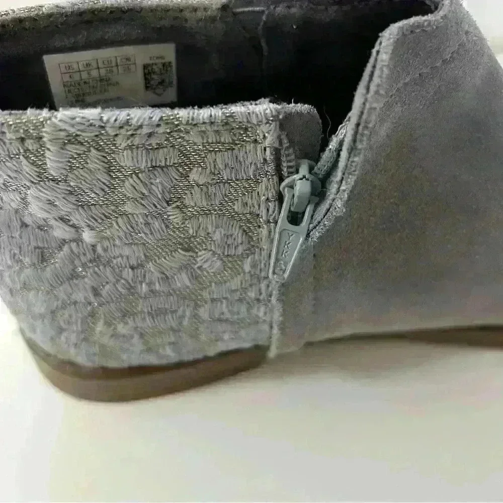 TOMS Classic Girl's Youth Deia Suede Bootie Slip-On Steel-Grey